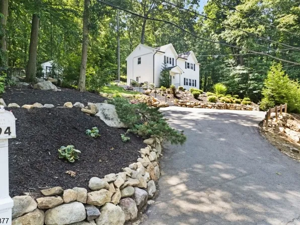 94 Castle Rock Rd, Jefferson Twp., NJ 07849