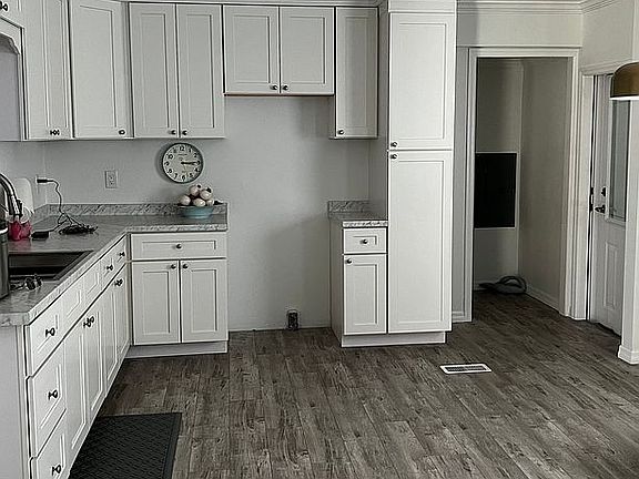 2nd image of 131 Chive St