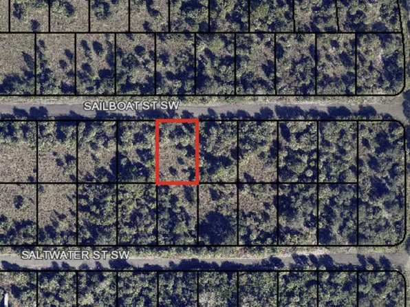 692 Sailboat St SW, Palm Bay, FL 32908