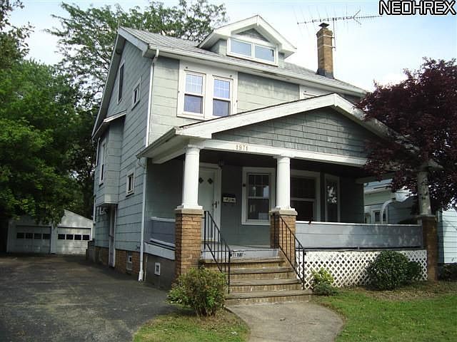 1st image of 1971 E 224th St