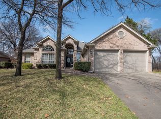 5004 Pointclear Ct, Arlington, TX 76017