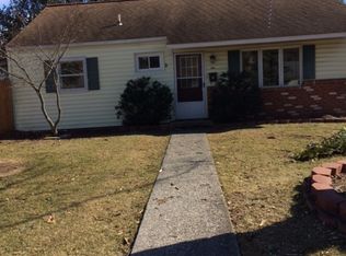 10 Prospect Dr, Queensbury, NY 12804