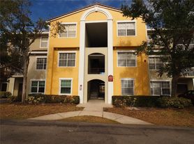 5655 Bentgrass Dr
