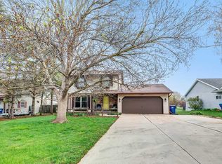 2415 Bluestone Pl, Green Bay, WI 54311