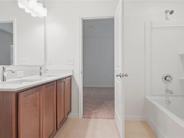 2942 Lavanda Dr — Photo 47