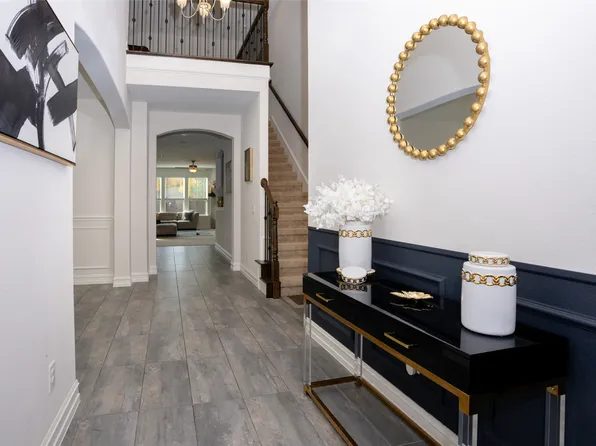 5837 Scarcliff Ln, Fort Worth, TX 76137