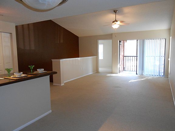 5th image of 10503 Waterview Ct