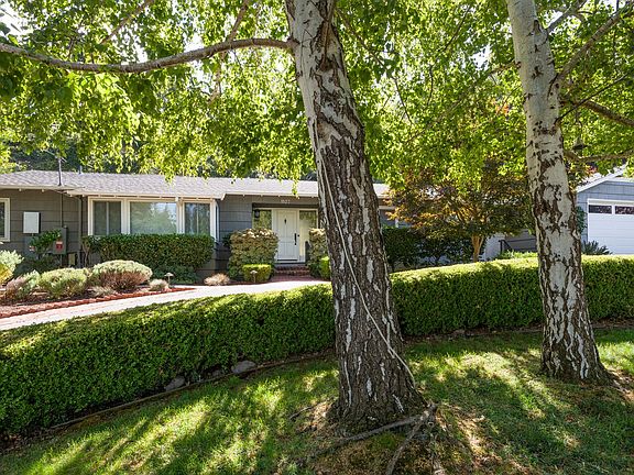 2nd image of 1537 Escondido Way