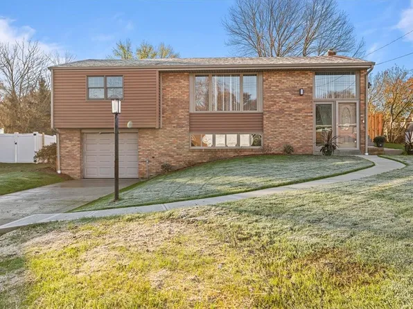 308 Governor Dr, Allison Park, PA 15101
