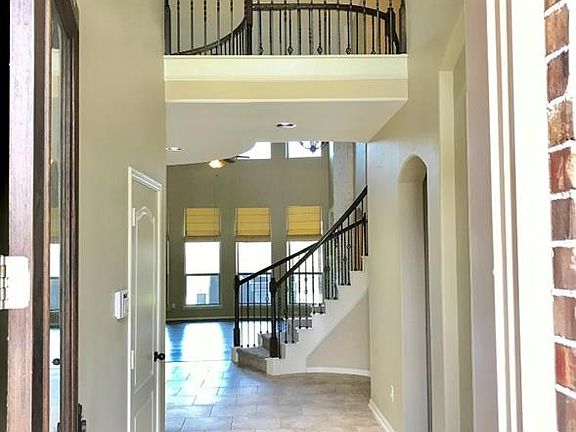 2nd image of 13831 Wickdale Garden Ln