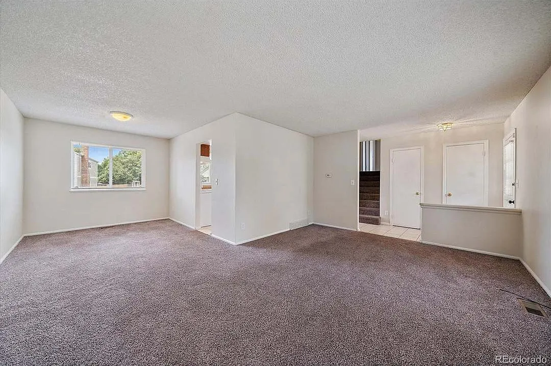 5 bed, 2538 sqft, $3,100 — Photo 4