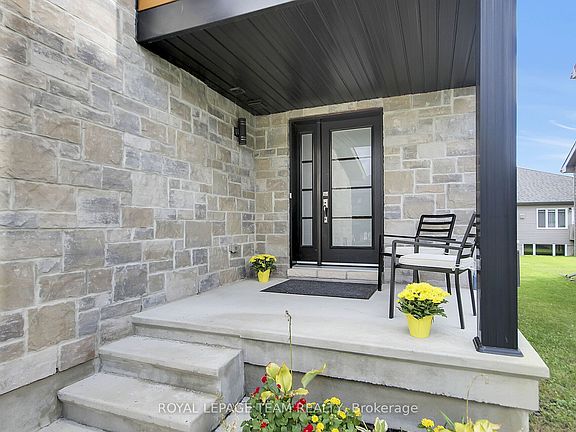 3rd image of 355 Twilight Ave
