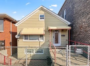 3047 S Broad St, Chicago, IL 60608