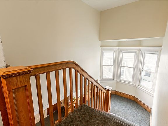 4th image of 115 Rutgers St