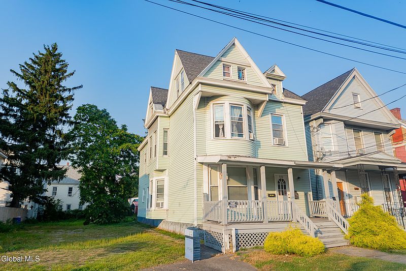 2nd image of 943 State Street