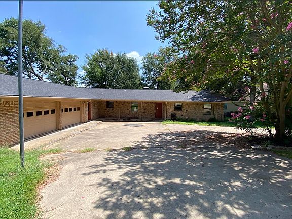 5th image of 186 1st Oak Dr
