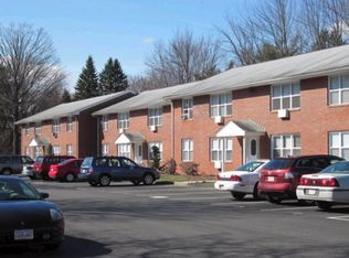 1551 Allen St #4, Springfield, MA 01118