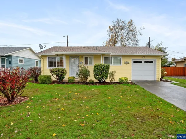 1120 Princeton Rd, Woodburn, OR 97071