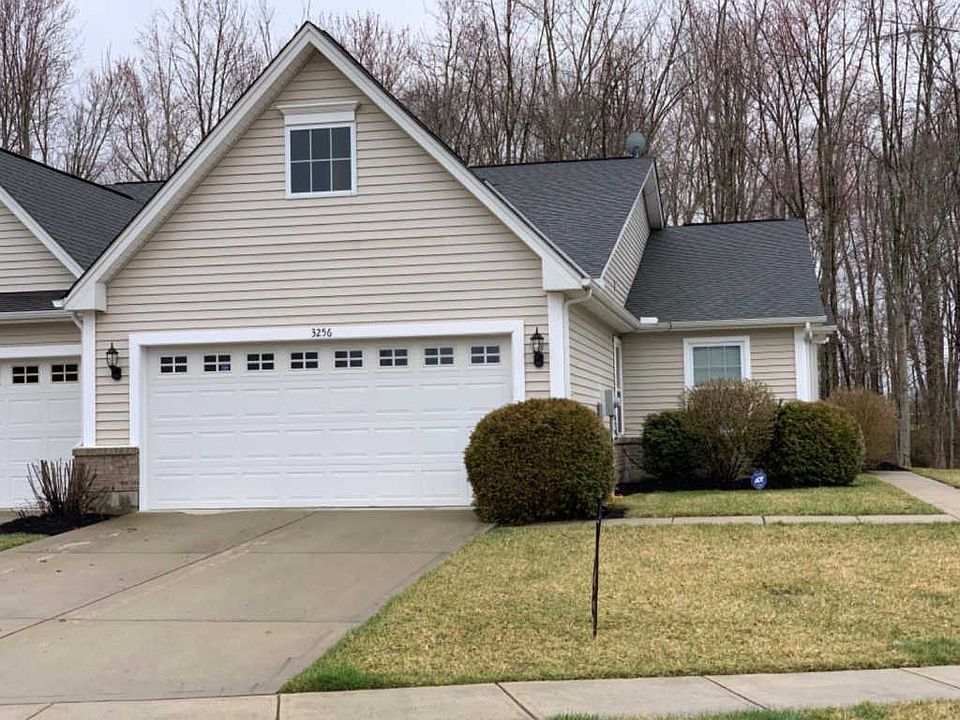 2nd image of 3256 Thoroughbred Dr