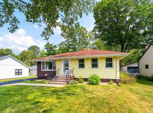 824 Anderson Rd, Duluth, MN 55811