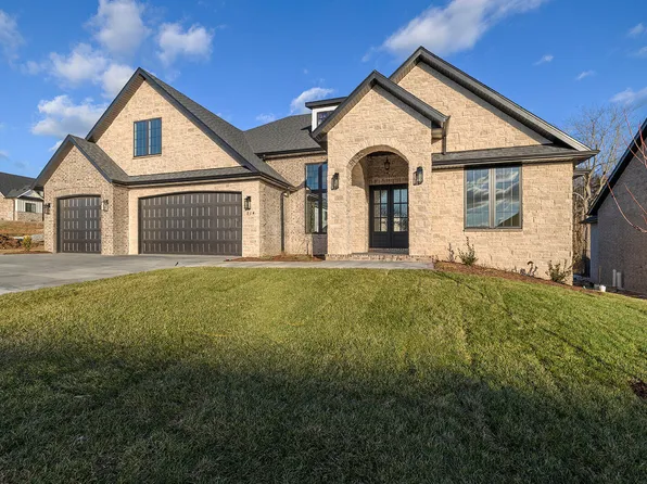 714 S Hickory Drive, Springfield, MO 65809
