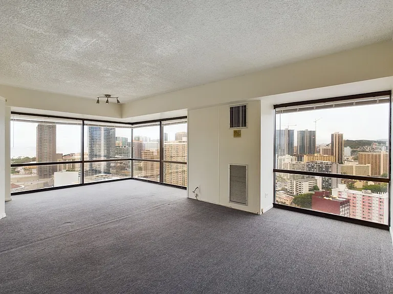 1750 Kalakaua Ave #2601 — Photo 30
