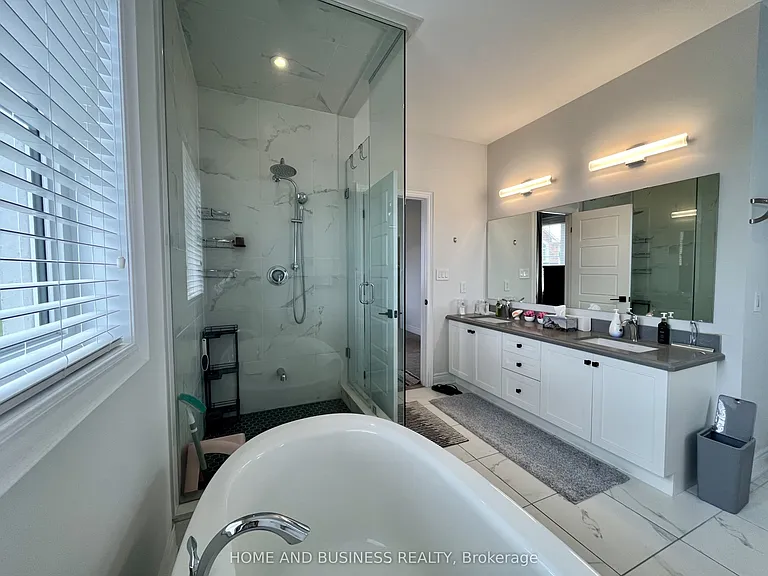 152 Marvin Ave — Photo 40