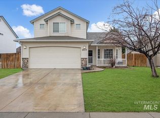 2077 W Grassy Creek Dr, Nampa, ID 83686