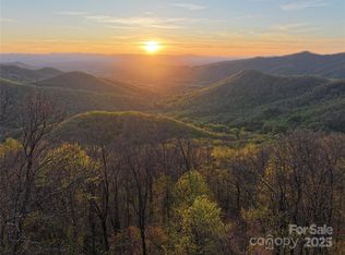 48 Benfield Rd, Weaverville, NC 28787