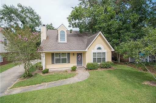 1st image of 912 Handsboro Dr
