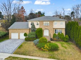99 Nellis Dr, Wayne, NJ 07470