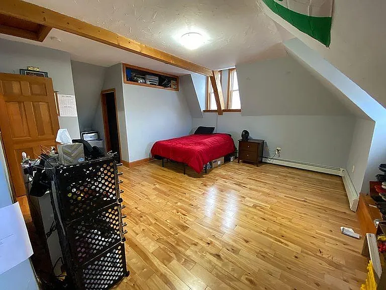 141 North St — Photo 33