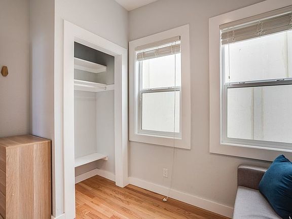 2nd image of 472 3rd St #4