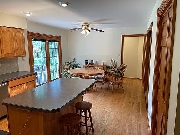 4th image of 1415 Brush Hill Cir