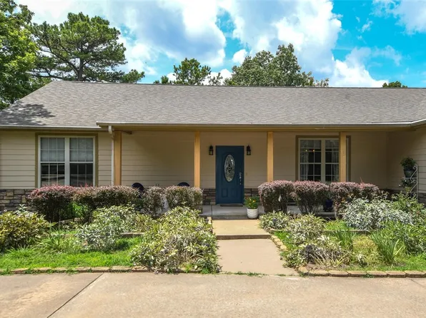 24301 Augusta Dr, Kansas, OK 74347