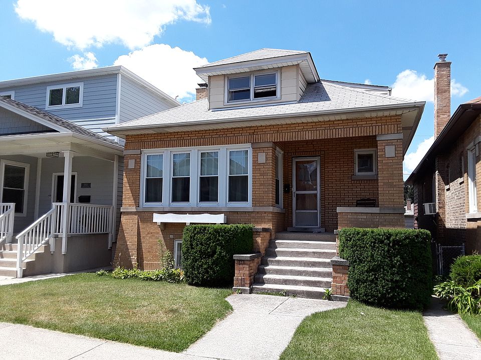 1st image of 3636 N Artesian Ave