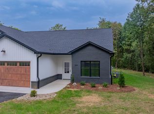 1519 Carroll Creek Rd, Johnson City, TN 37615