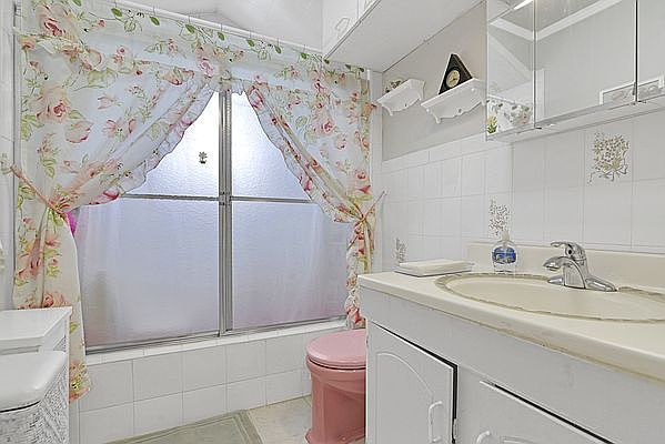 1st image of 47-14 28th Ave #2