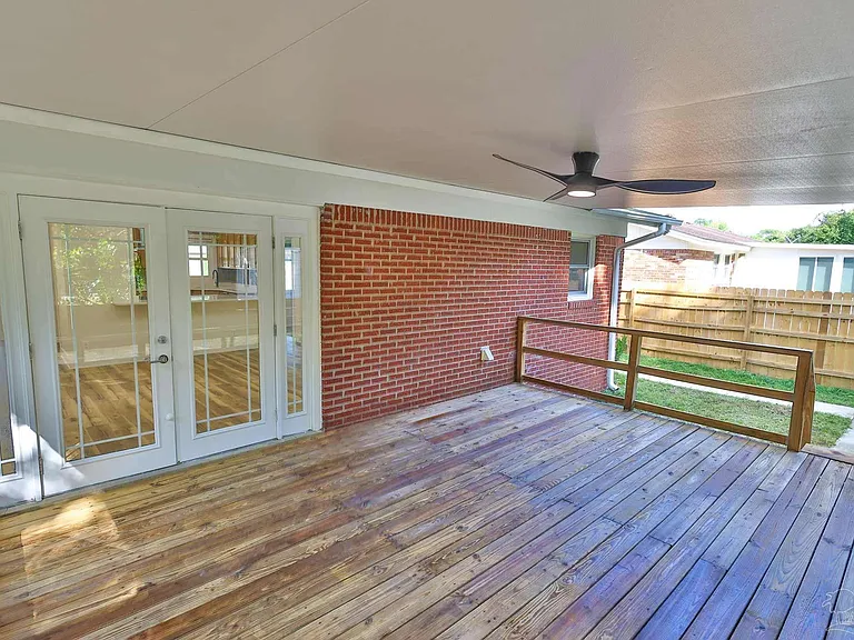 3795 Summer Dr — Photo 36