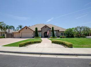 15037 Thunder Valley Rd, Bakersfield, CA 93314