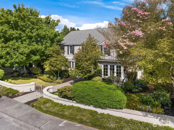 1600 Shenandoah Drive E, Seattle, WA 98112