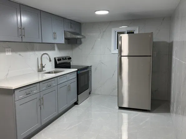 (undisclosed Address), Flushing, NY 11367