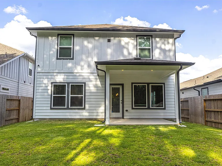 18672 Presswood Way — Photo 19