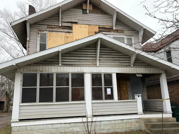 1729 S Walnut St, Muncie, IN 47302