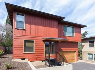 414 Bluff Rd, Hood River, OR 97031