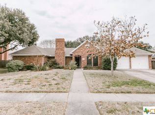 107 Bloomingdale Cir, Victoria, TX 77904