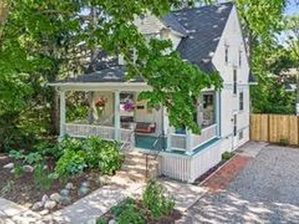406 Hiscock St, Ann Arbor, MI 48103
