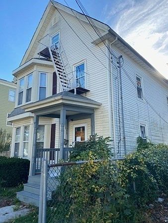 2nd image of 29 Smith Ave