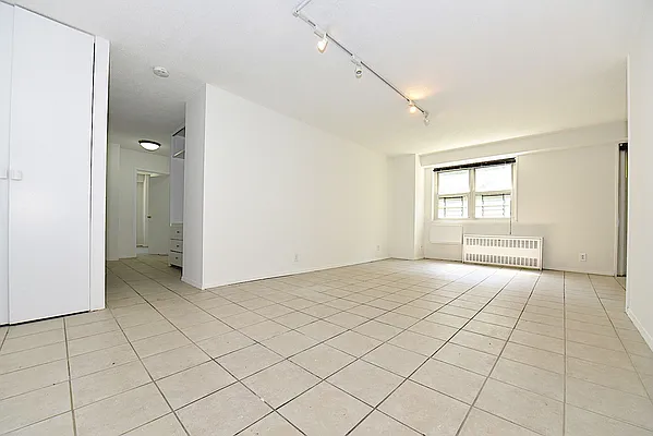 Rented by Keller Williams NYC | media 30