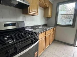 1302 Stanley St #14, New Britain, CT 06051